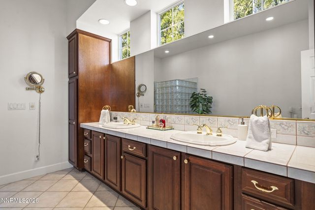 630 Oxbow Court, Reno, NV 89511