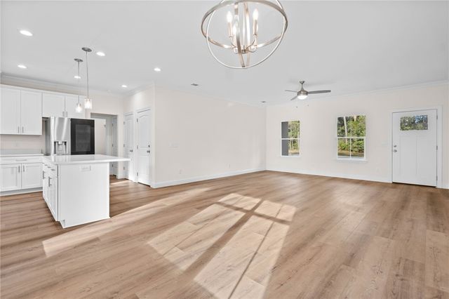 1112 Blue Marlin Drive NE, Townsend, GA 31331