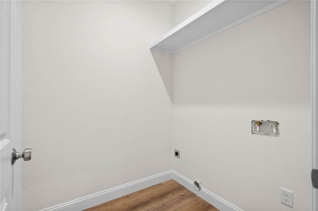 1112 Blue Marlin Drive NE, Townsend, GA 31331