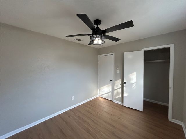 5929 Gayle Drive, Watauga, TX 76148