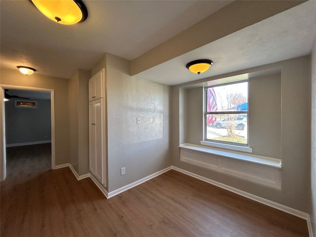 5929 Gayle Drive, Watauga, TX 76148