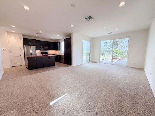 1242 Via Candelas, Oceanside, CA 92056