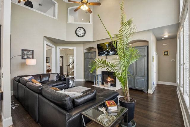 2124 Grayson Road, Mckinney, TX 75072