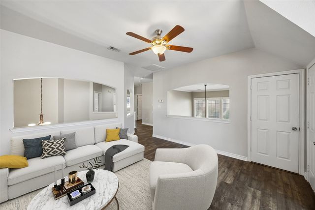 2124 Grayson Road, Mckinney, TX 75072