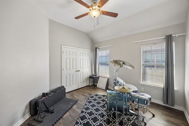 2124 Grayson Road, Mckinney, TX 75072
