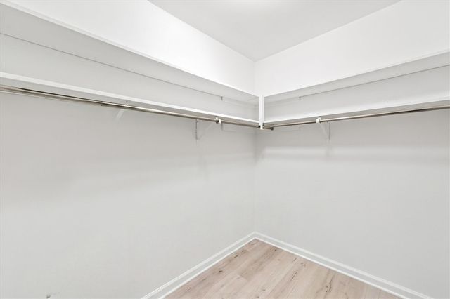 893 Cliffs Drive Unit: 107, Ypsilanti, MI 48198