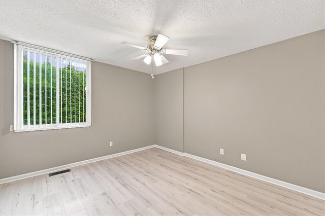 893 Cliffs Drive Unit: 107, Ypsilanti, MI 48198