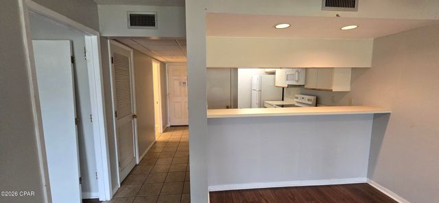 520 N Richard Jackson Boulevard 2002, Panama City Beach, FL 32407