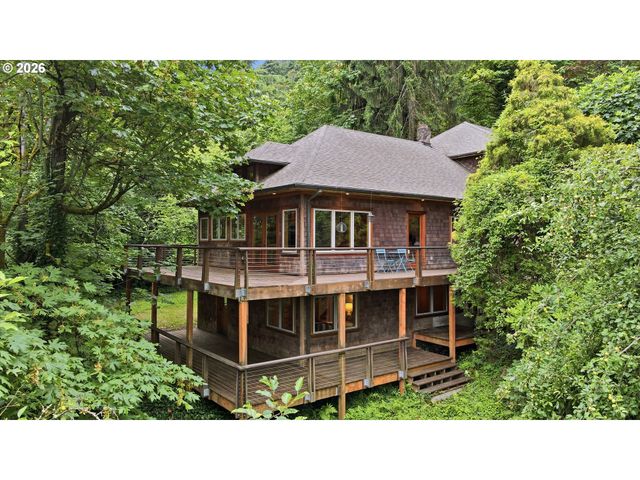 9505 Nw GERMANTOWN Rd, Portland, OR 97231