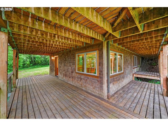 9505 Nw GERMANTOWN Rd, Portland, OR 97231