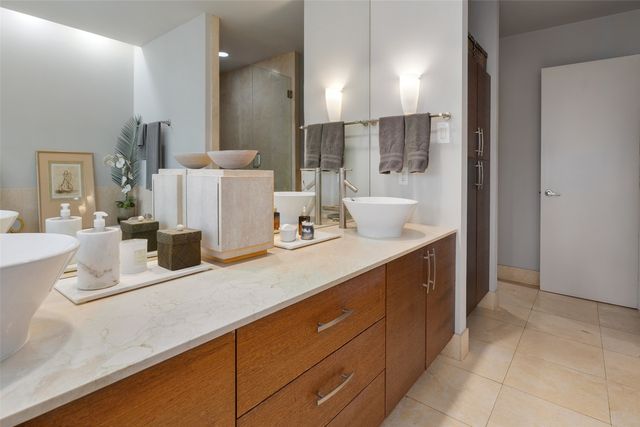 3111 Welborn Street 1201, Dallas, TX 75219