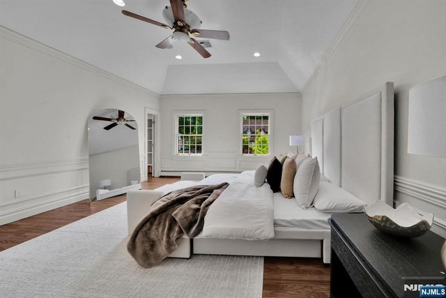 312 Saw Mill Lane, Wyckoff, NJ 07481