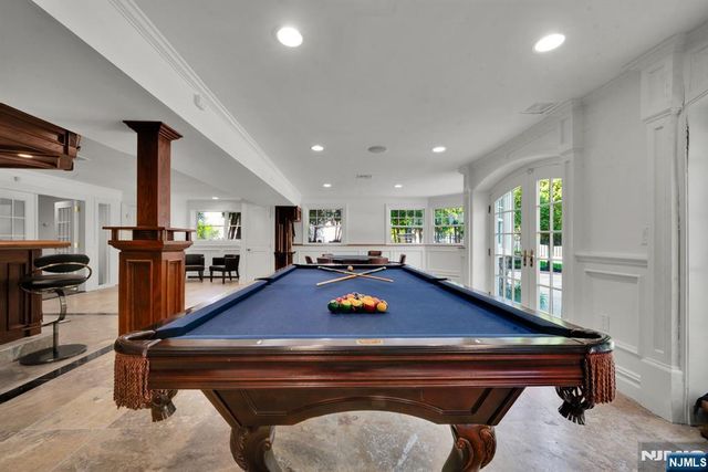 312 Saw Mill Lane, Wyckoff, NJ 07481