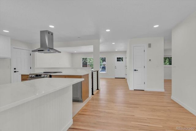 2825 S Yates Street, Denver, CO 80236