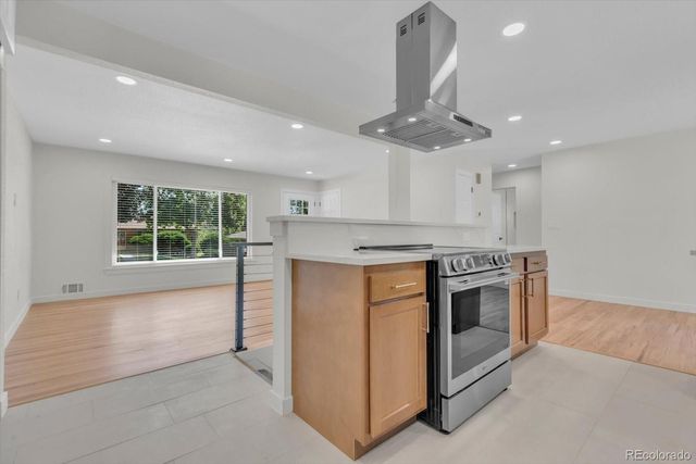 2825 S Yates Street, Denver, CO 80236