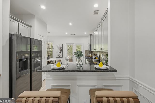 823 Commonwealth Avenue SE, Atlanta, GA 30312