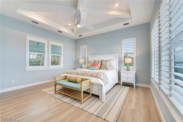 2651 Coconut DR, Sanibel, FL 33957