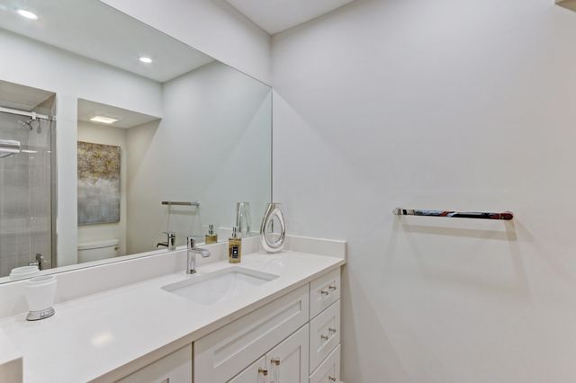 206 Brackenwood Terrace 206, Palm Beach Gardens, FL 33418