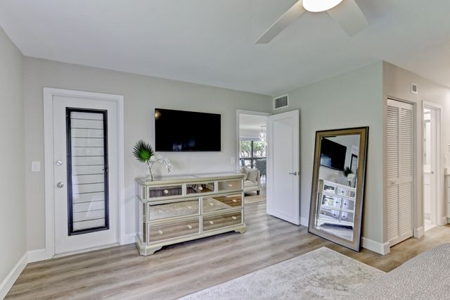 206 Brackenwood Terrace 206, Palm Beach Gardens, FL 33418