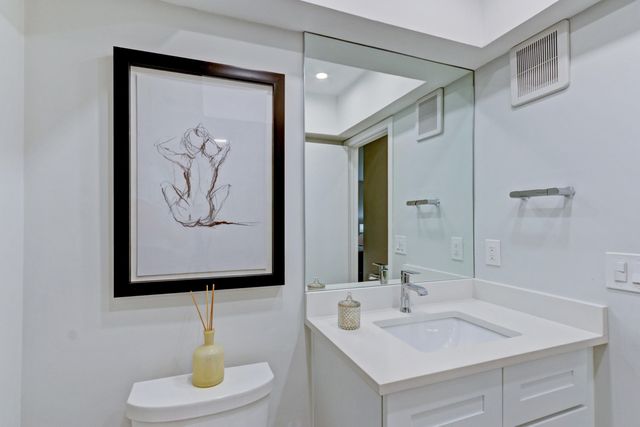 206 Brackenwood Terrace 206, Palm Beach Gardens, FL 33418