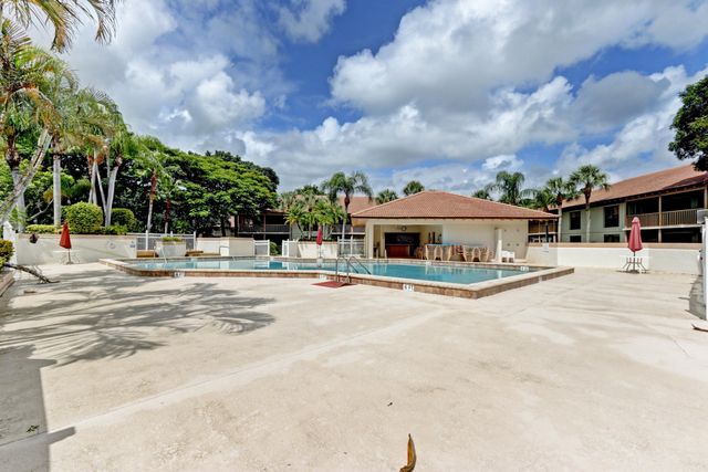 206 Brackenwood Terrace 206, Palm Beach Gardens, FL 33418