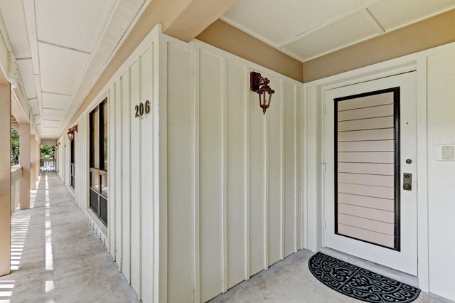 206 Brackenwood Terrace 206, Palm Beach Gardens, FL 33418