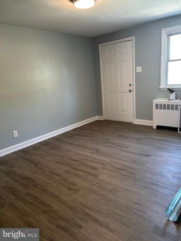 526 S 69TH ST, Upper Darby, PA 19082