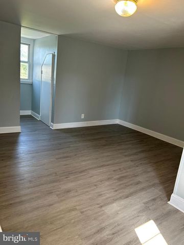 526 S 69TH ST, Upper Darby, PA 19082