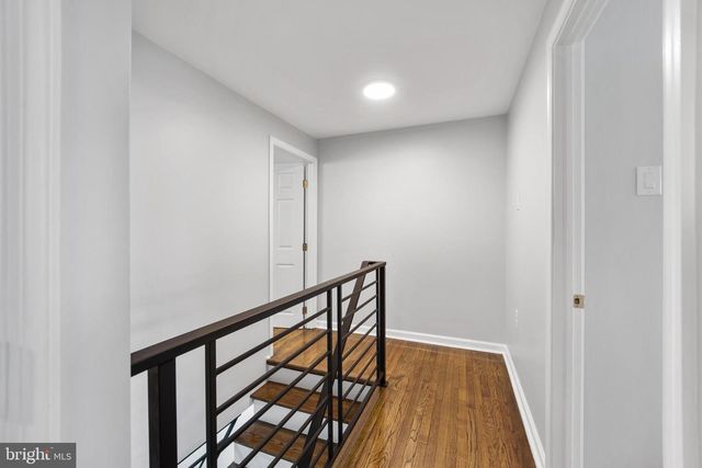 3611 WHITEHALL LN, Philadelphia, PA 19114