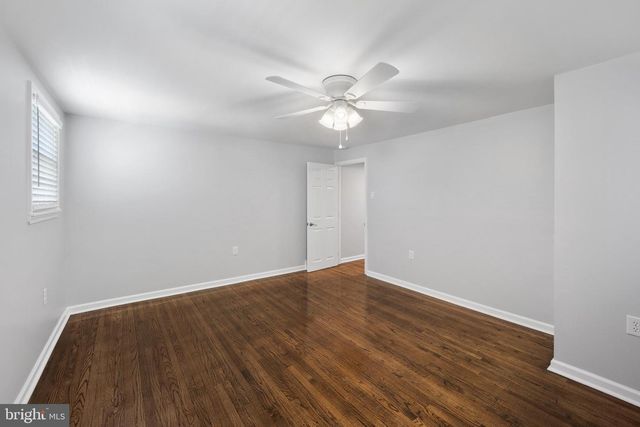 3611 WHITEHALL LN, Philadelphia, PA 19114