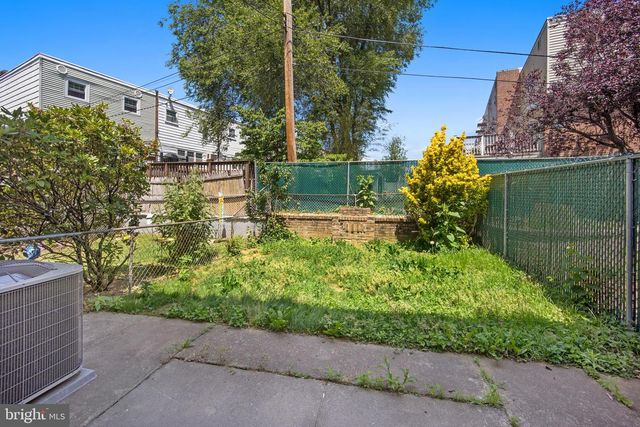 3611 WHITEHALL LN, Philadelphia, PA 19114