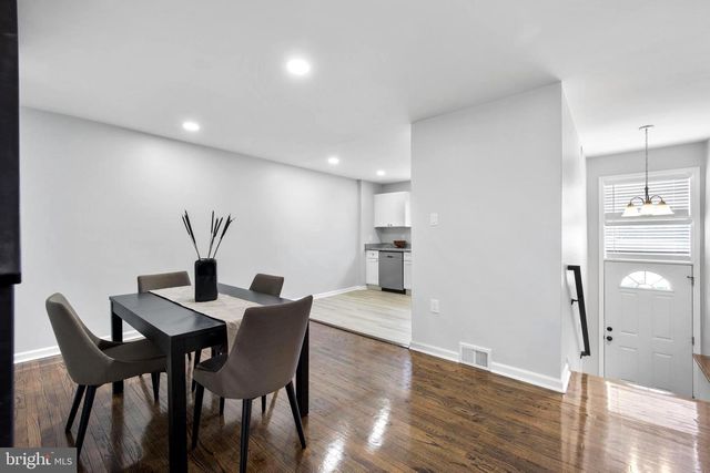 3611 WHITEHALL LN, Philadelphia, PA 19114