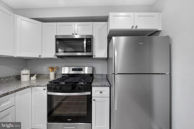 3611 WHITEHALL LN, Philadelphia, PA 19114