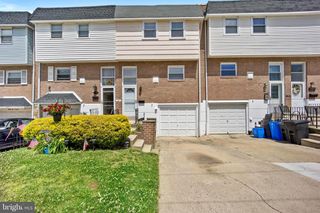 3611 WHITEHALL LN, Philadelphia, PA 19114