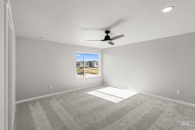 6626 W Black Butte Dr, Meridian, ID 83646