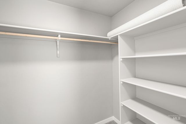 6626 W Black Butte Dr, Meridian, ID 83646