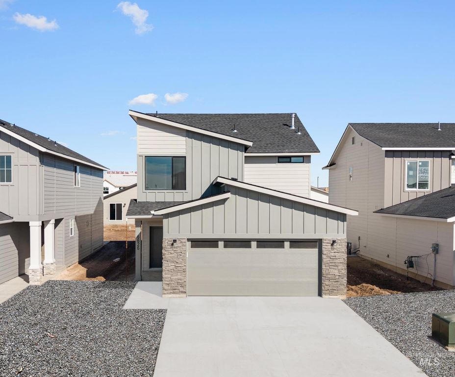 6626 W Black Butte Dr, Meridian, ID 83646