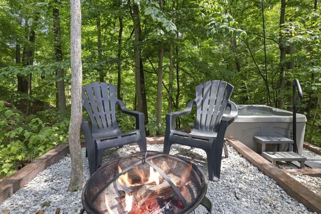 14823 N Main Street, Buchanan, MI 49107