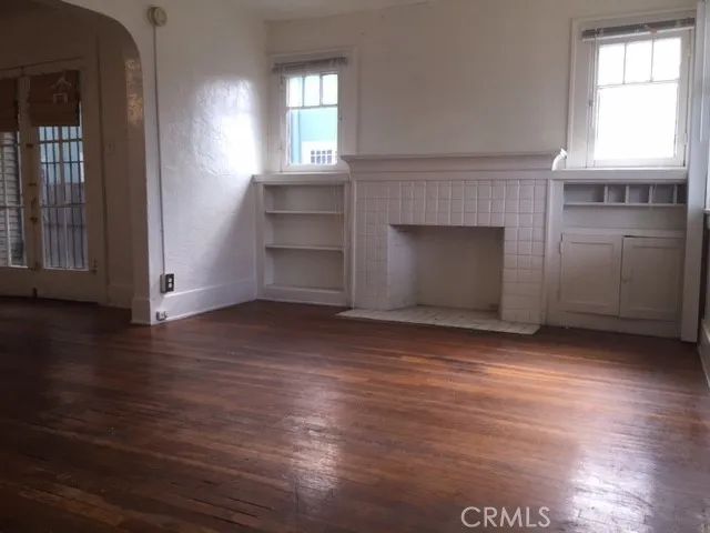 3968 Arlington Avenue, Los Angeles, CA 90008