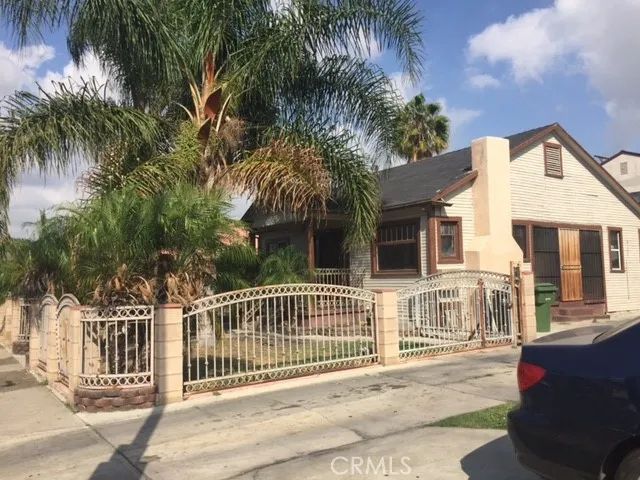 3968 Arlington Avenue, Los Angeles, CA 90008