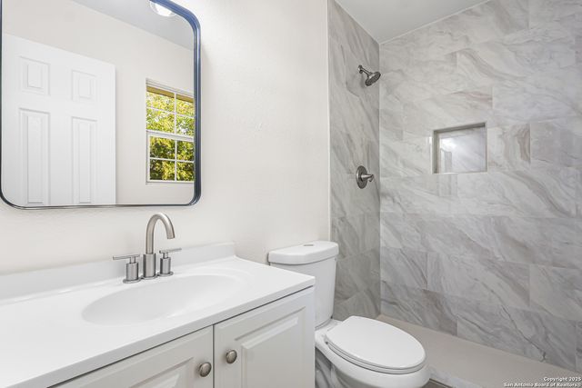 531 Kernan, San Antonio, TX 78227