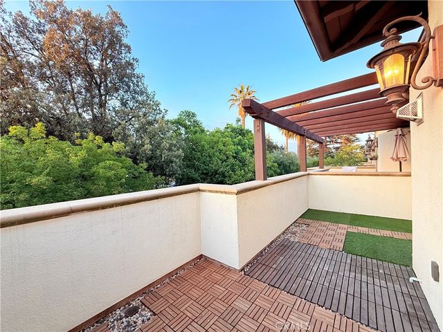 2454 Oswego, Pasadena, CA 91107