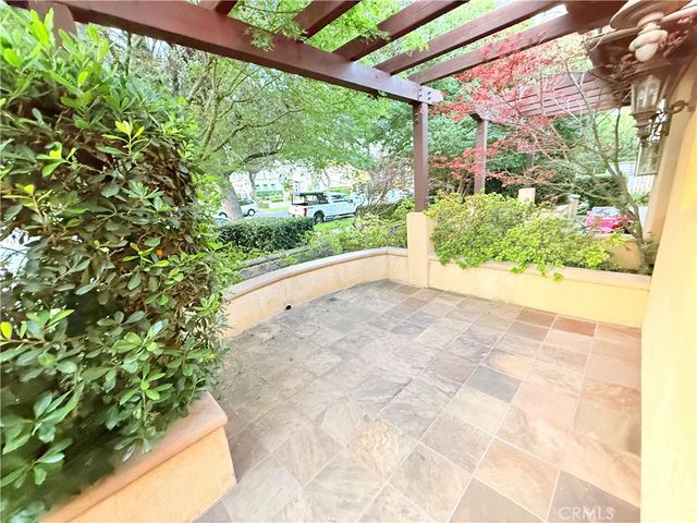 2454 Oswego, Pasadena, CA 91107