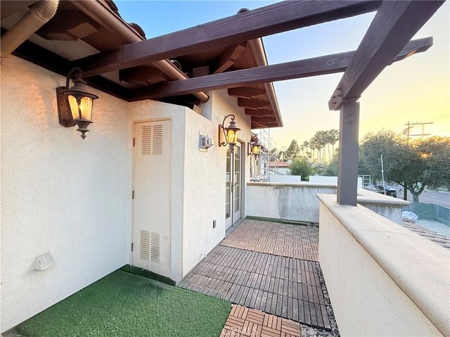 2454 Oswego, Pasadena, CA 91107