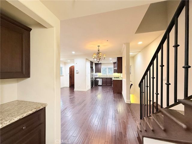 2454 Oswego, Pasadena, CA 91107