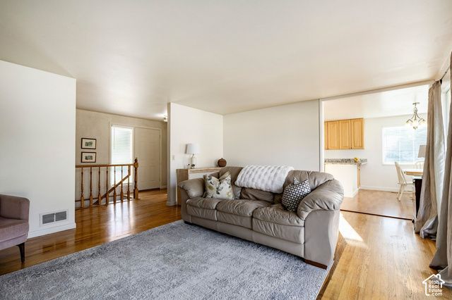 4056 S SUADA CIR, Holladay, UT 84124