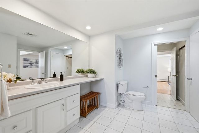 1 Valley Rd, Lexington, MA 02421