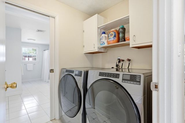 1 Valley Rd, Lexington, MA 02421