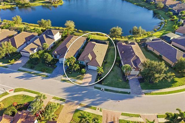 12729 DEL CORSO LOOP, Bradenton, FL 34211