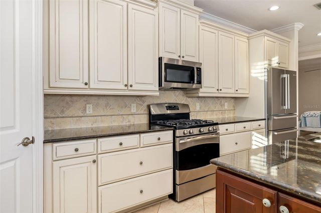 12729 DEL CORSO LOOP, Bradenton, FL 34211